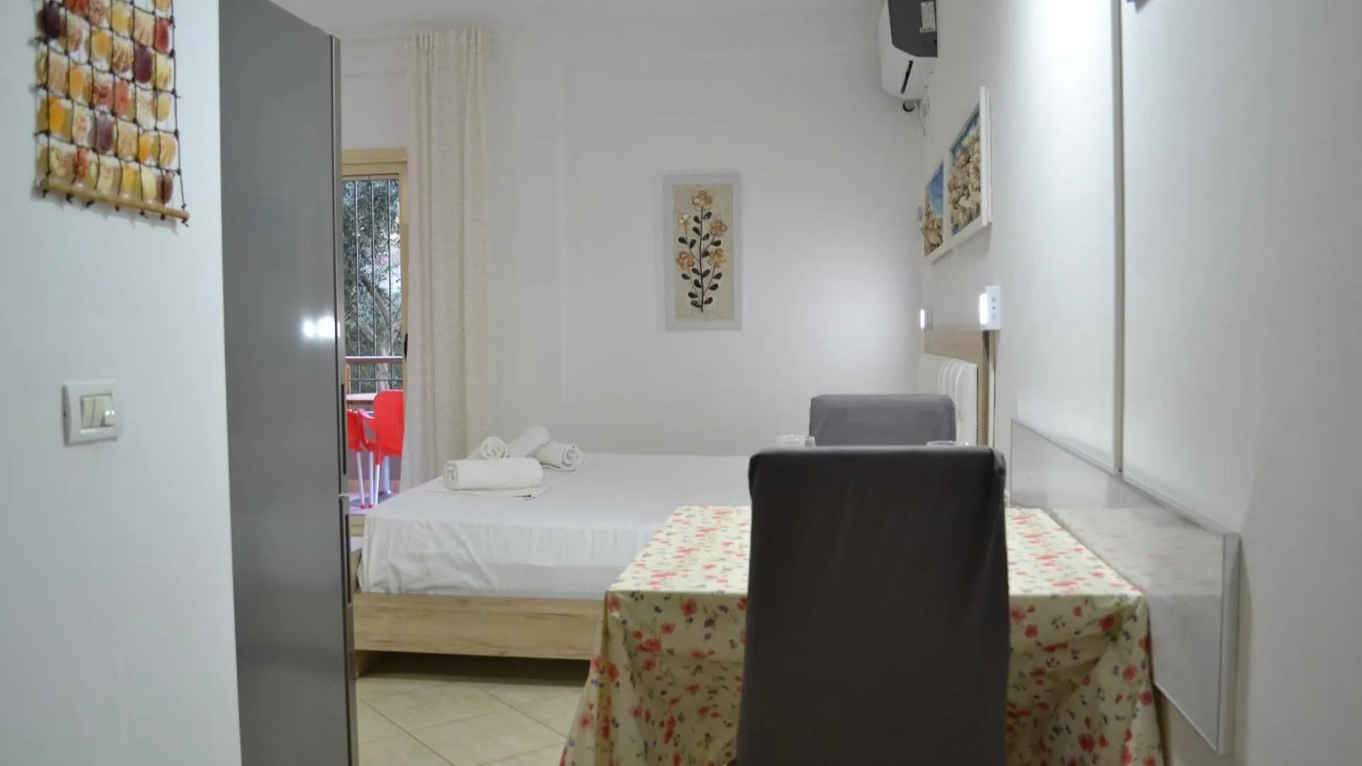Seashell Art Decor Studio Private Garage Vlorë Apartamento